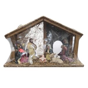 Vtg Crèche Nativity Scene Christmas Manger Stable Figurines Moss